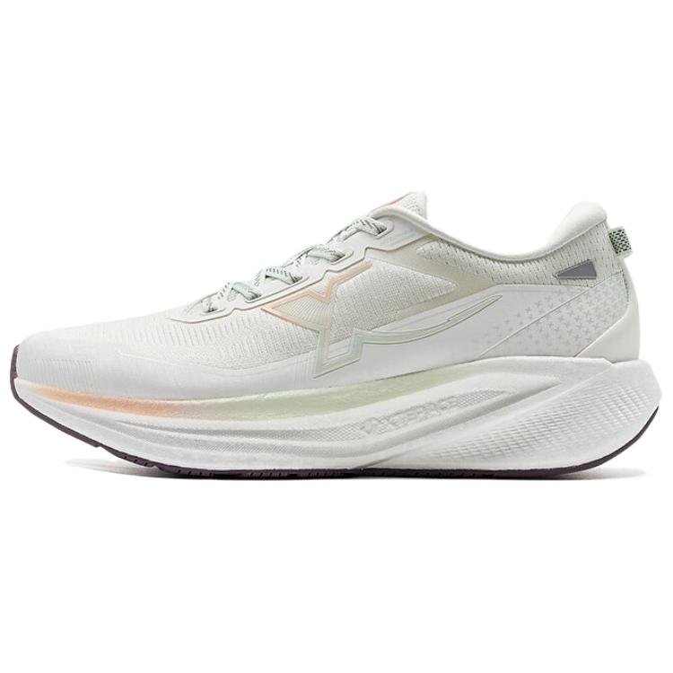 XTEP Cushioning Slip Resistant Low top Casual Running Shoes Women’s White Green