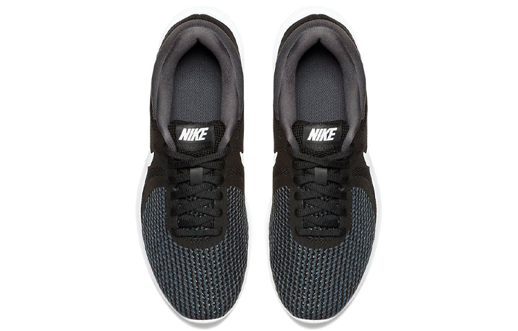 Женские кроссовки Nike REVOLUTION 4 (черно-белые) — Чёрныйбелый — фото 4