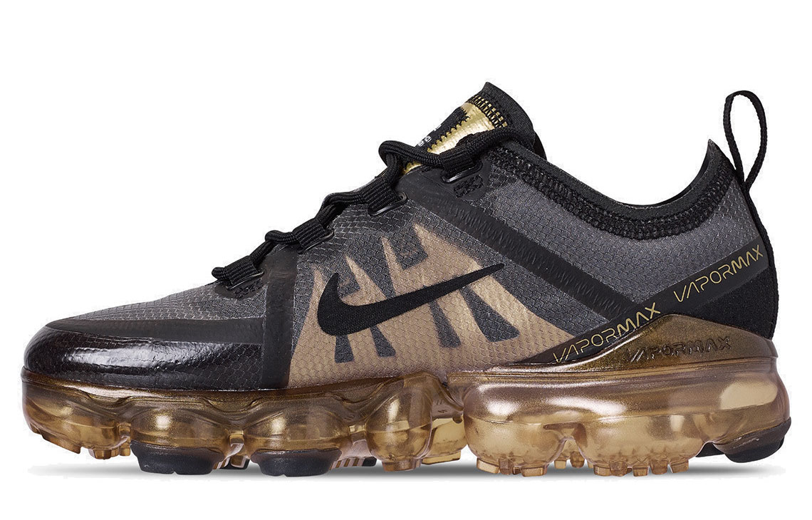 Nike VaporMax 2019 Comfortable and lightweight low-top running shoes for men and women, black gold