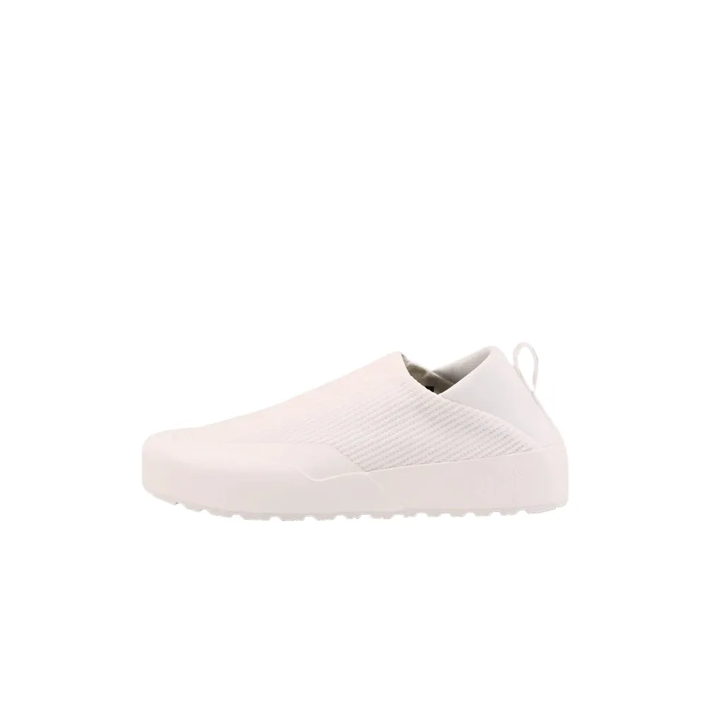 Arc'teryx KRAGG Mesh Slip Resistant, Abrasion Resistant, Lightweight Coverage Low top Outdoor Shoes Women's White