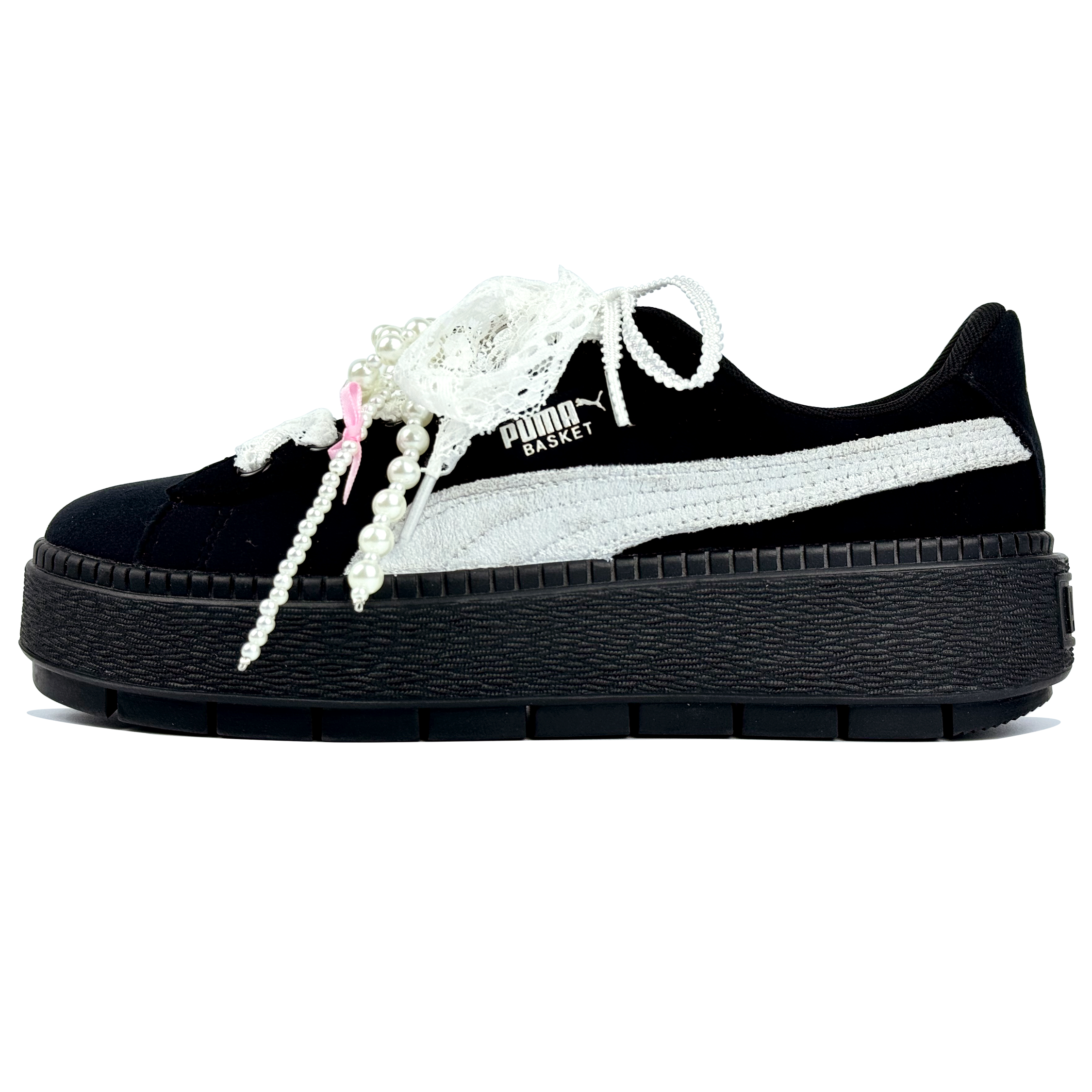 PUMA Platform Trace Slip Resistant Lightweight Non slip Lightweight Low top Skateboard Shoes Women's Black Silver