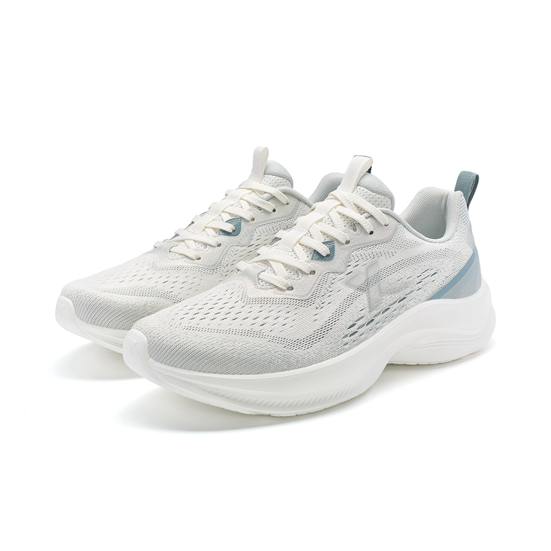 XTEP Cushioning Low top Running Shoes Men’s White