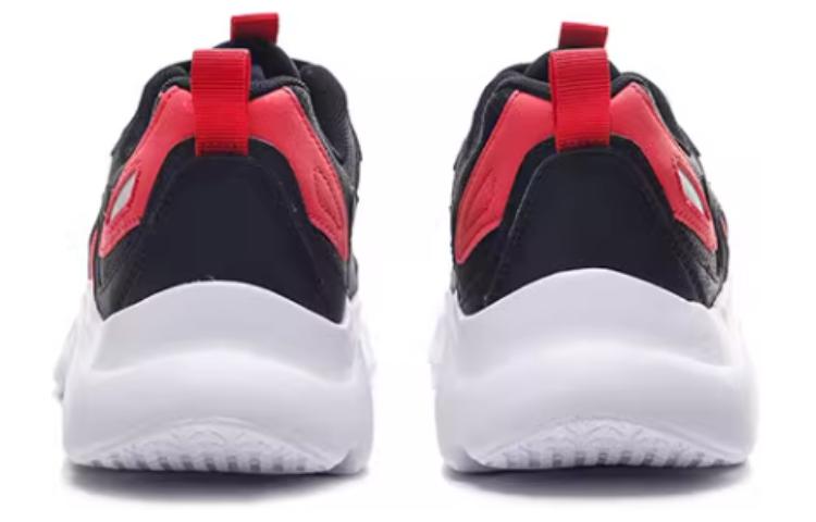 QIAODAN Mesh Slip Resistant Low top Running Shoes Men’s Black Red