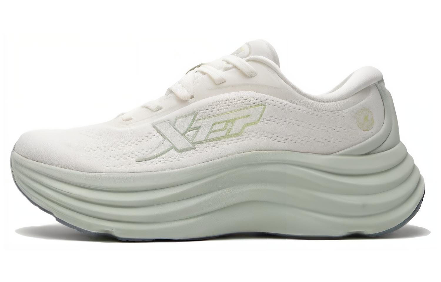 XTEP Lightweight Low top Casual Running Shoes Women’s White Green
