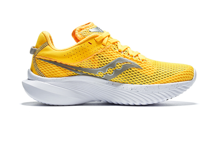 Saucony Kinvara 14 Essence Low top Running Shoes Women’s Yellow Silver