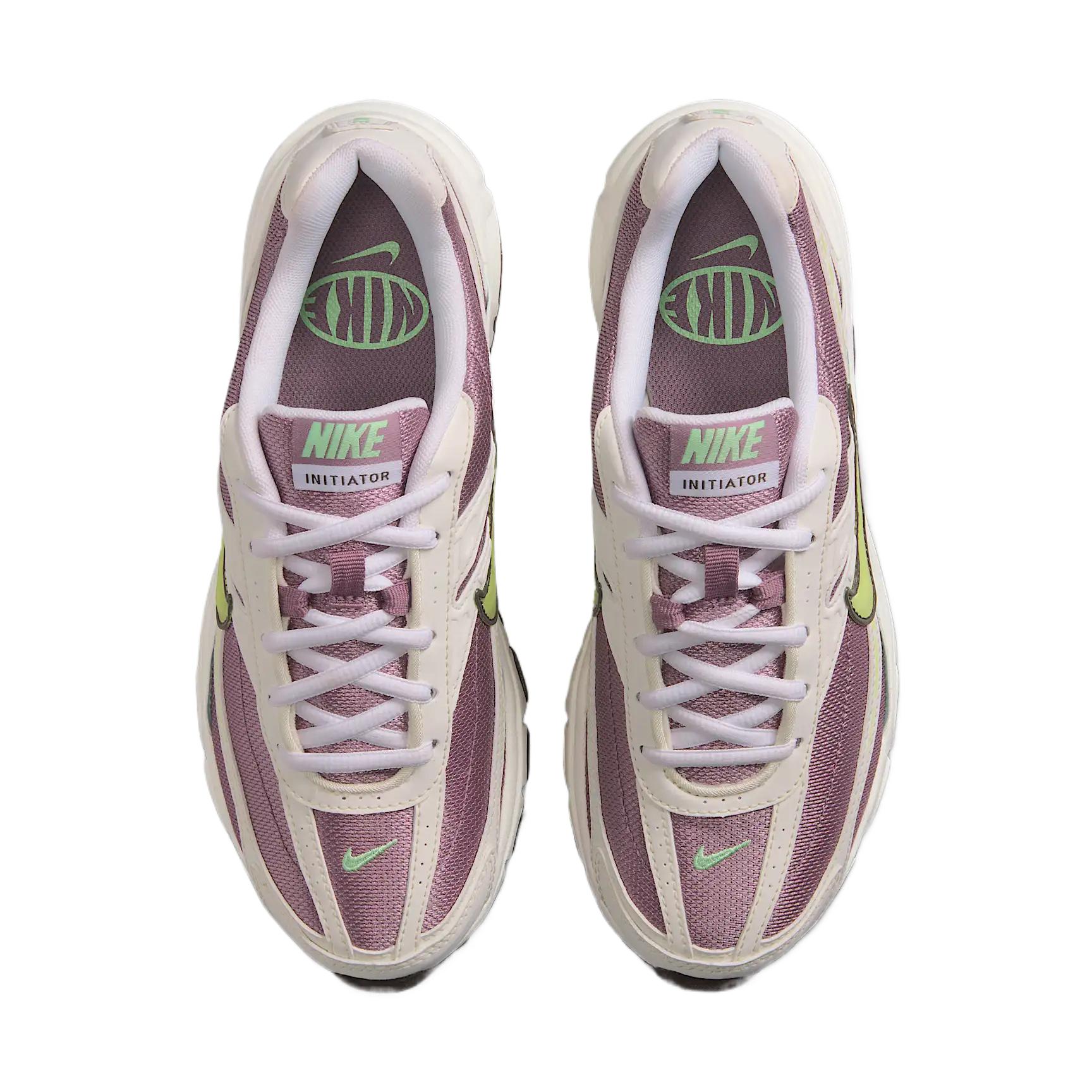 Nike Initiator Low top Running Shoes Women’s White Red