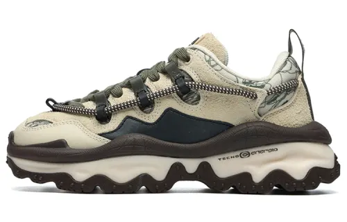FILA FUSION QD96 Textile, Split Cow Leather Low top Chunky Sneakers Women's Beige