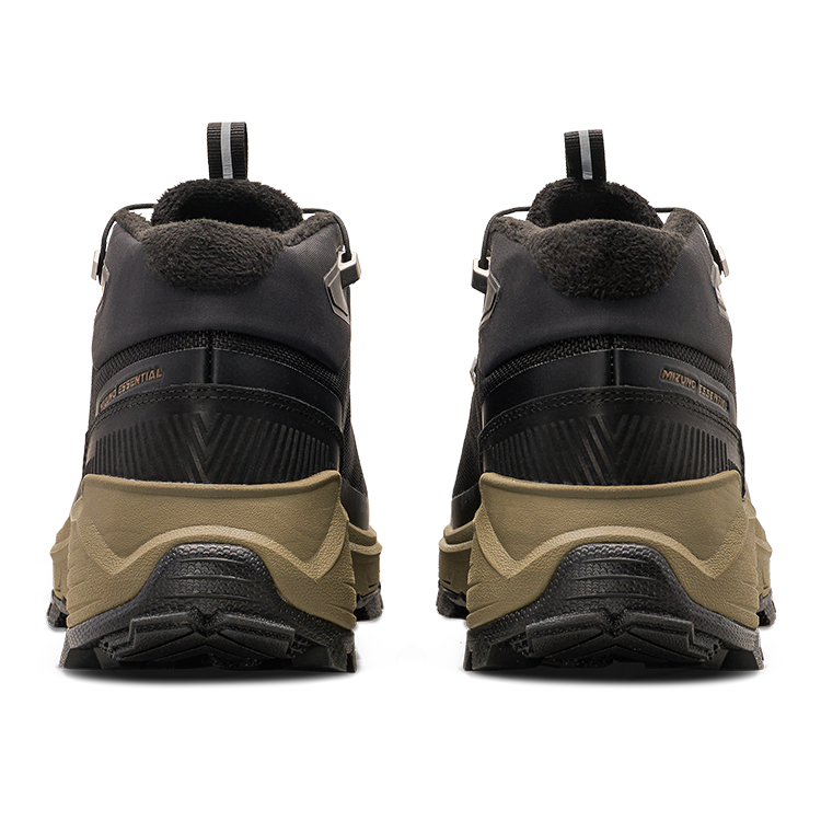 Mizuno GM CROSSWILD 2 Slip Resistant Abrasion Resistant Mid top Outdoor Shoes Men’s Black