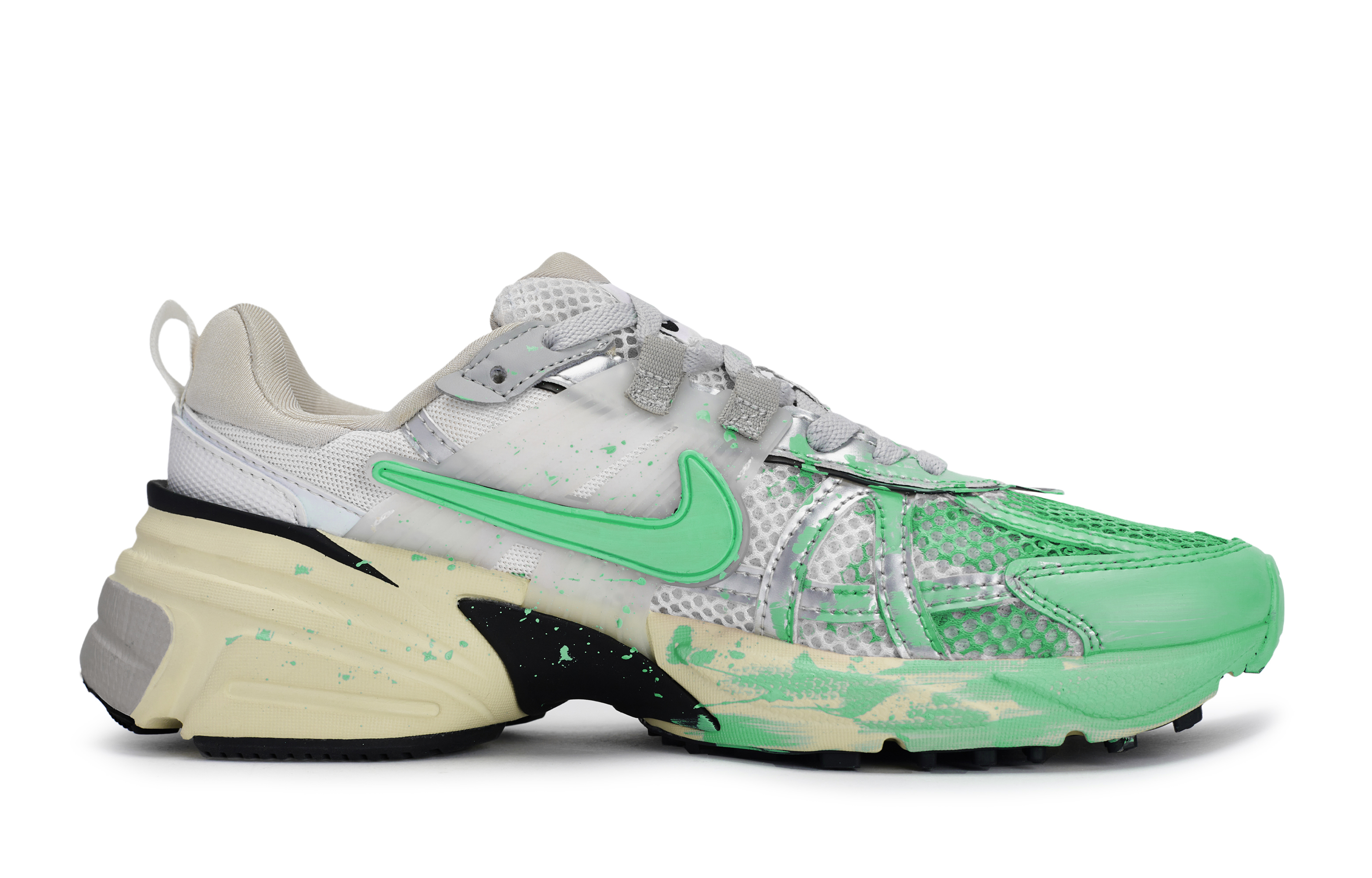 Nike V2K Run Slip Resistant Abrasion Resistant Low top Running Shoes Women’s Silver Green