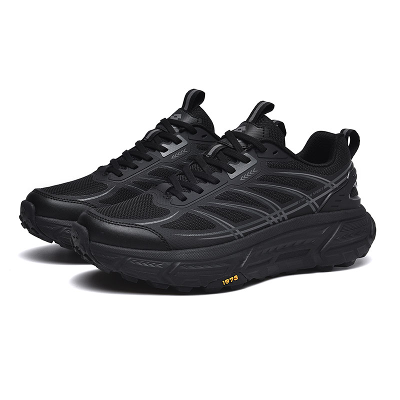 LOTTO Slip Resistant Abrasion Resistant Low top Outdoor Shoes Men’s Black