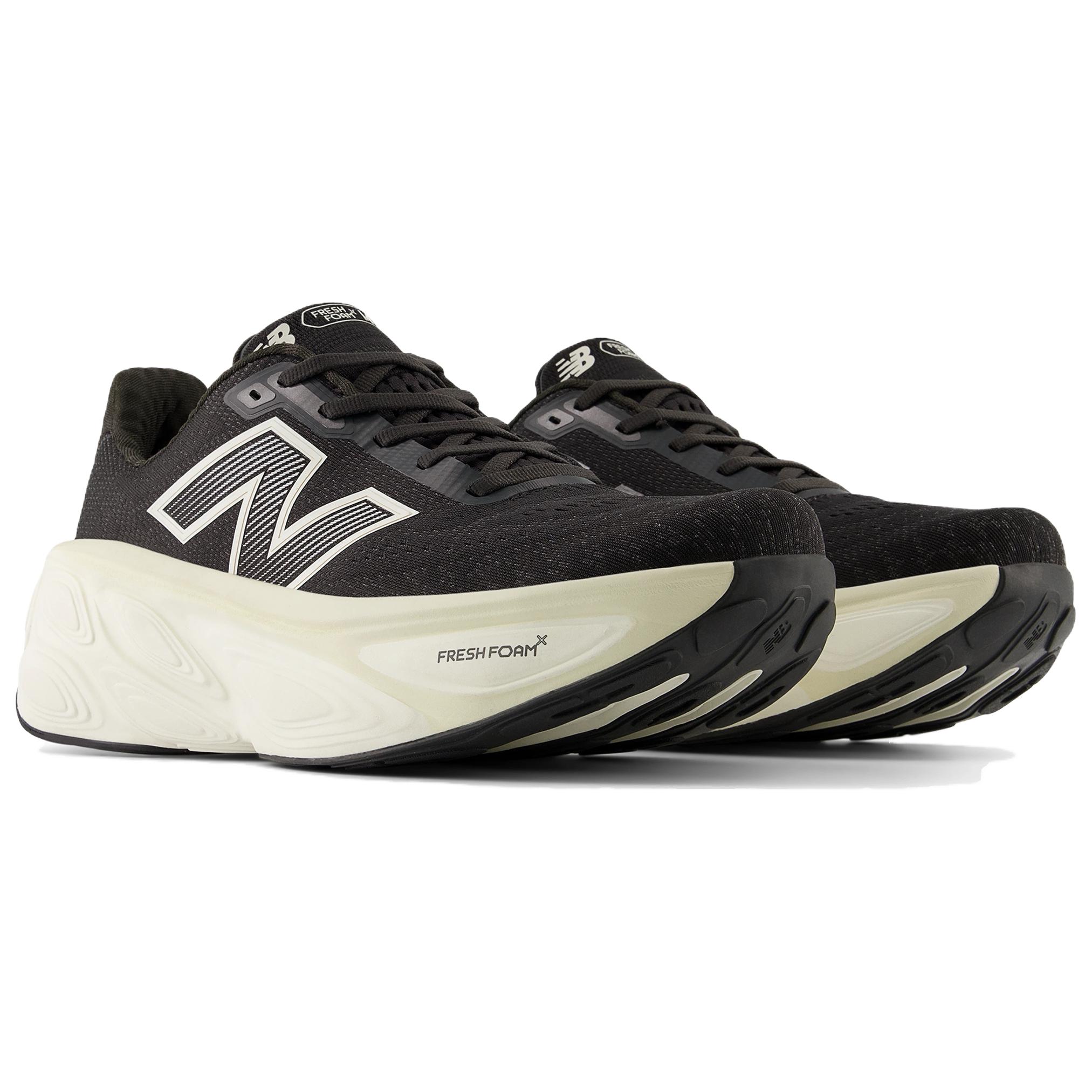 New Balance Fresh Foam X More V5 Sneakers
