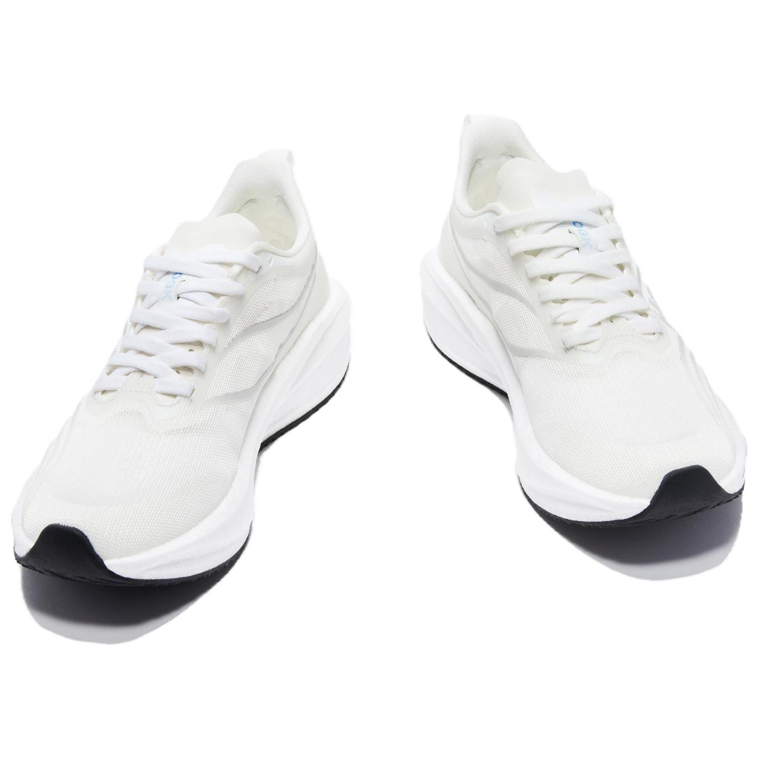 HOGK Cushioning Abrasion Resistant Quick Dry Support Balance Lightweight Rebound Low top