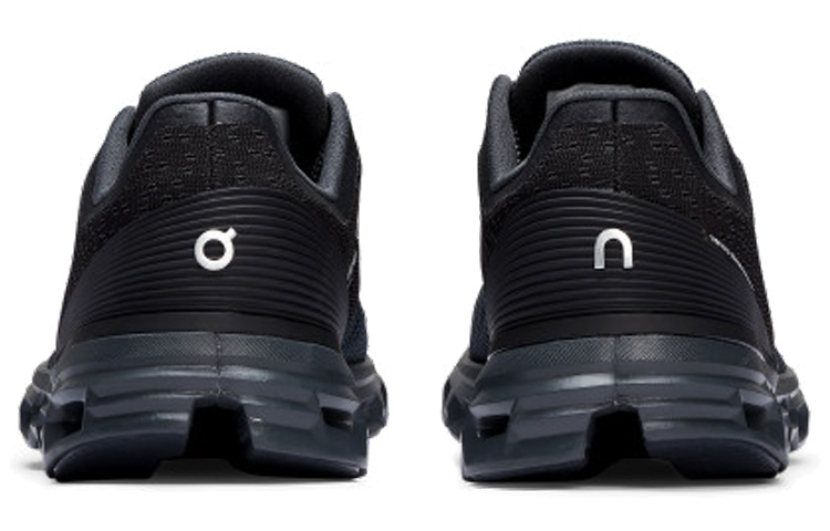 On Cloudstratus Running Shoes Women’s Low Top Black