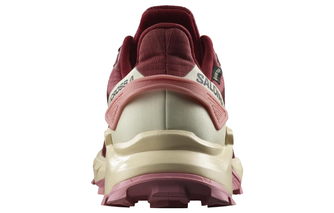 SALOMON CROSS Low top Outdoor Shoes Women’s Red