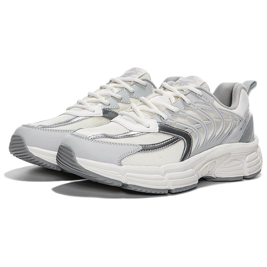 Erke Slip Resistant Cushioning Low top Casual Running Shoes Men’s Silver White