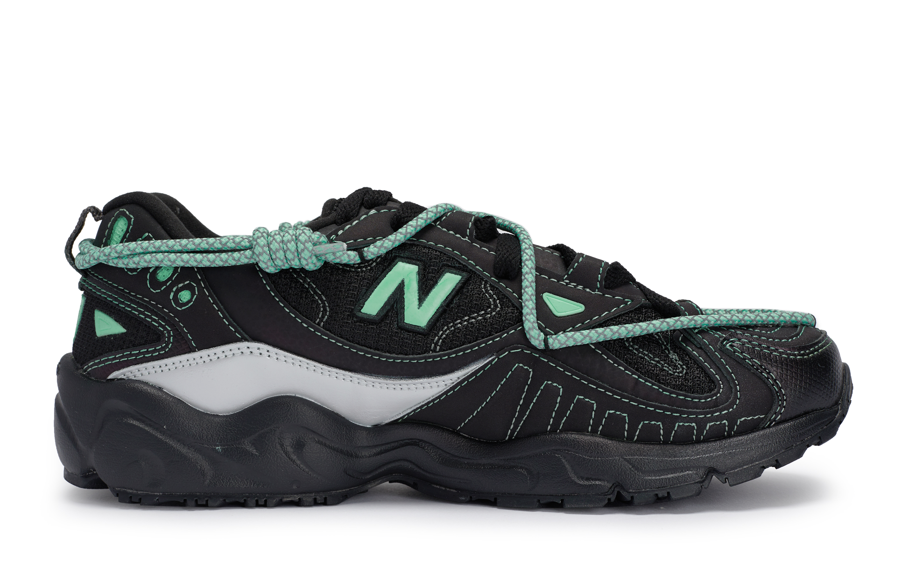 New Balance NB 703 Moisture Wicking And Breathable Low top Outdoor Shoes Women’s Black Green