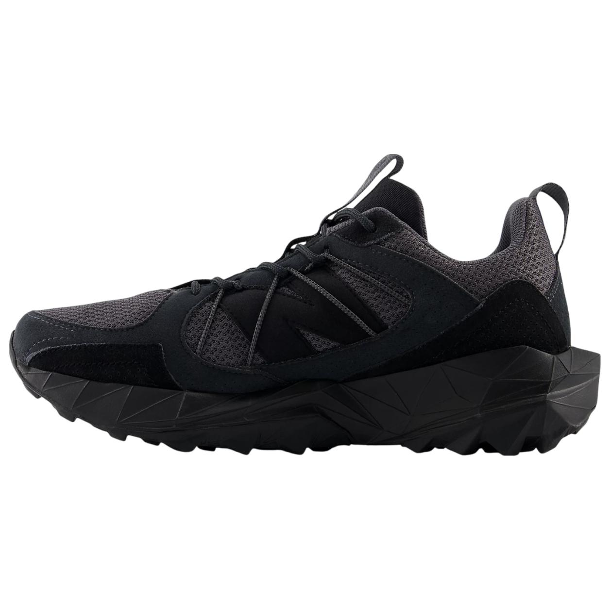 Tektrel New Balance ‘Black Magnet’