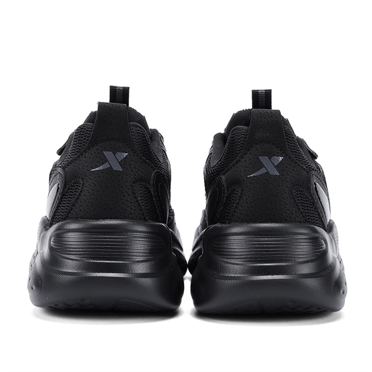XTEP Low top Casual City Commuting Running Shoes Women’s Black