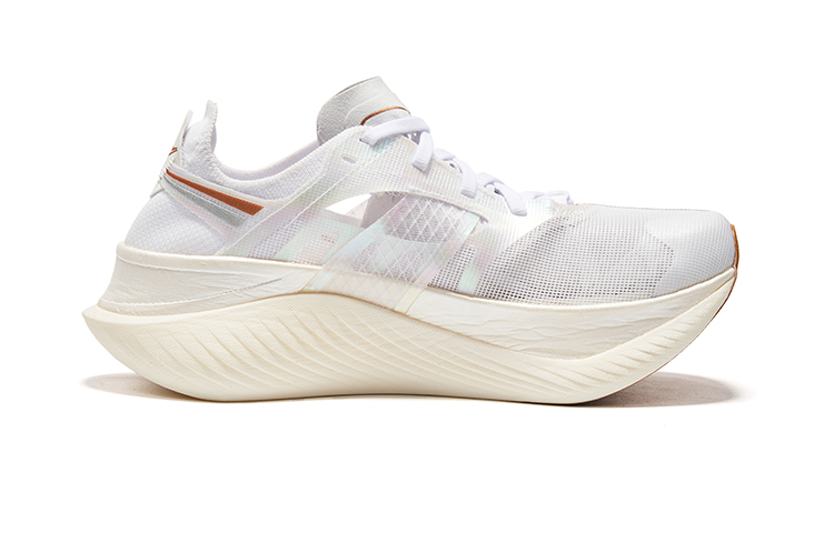 Saucony Endorphin Elite White Gold Women’s