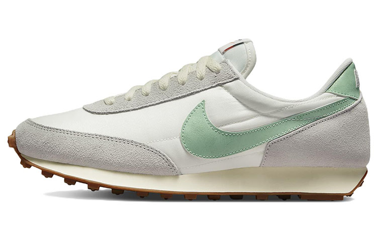 Женские кроссовки Nike Daybreak SE (бело-зеленые)