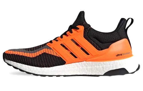 UltraBoost Juventus Fc x UltraBoost Adidas Dna 'Football Pack'