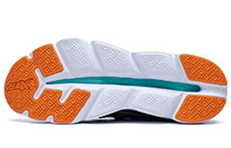 XTEP Cushioning Spin PRO Cushioning Slip Resistant Abrasion Resistant Breathable