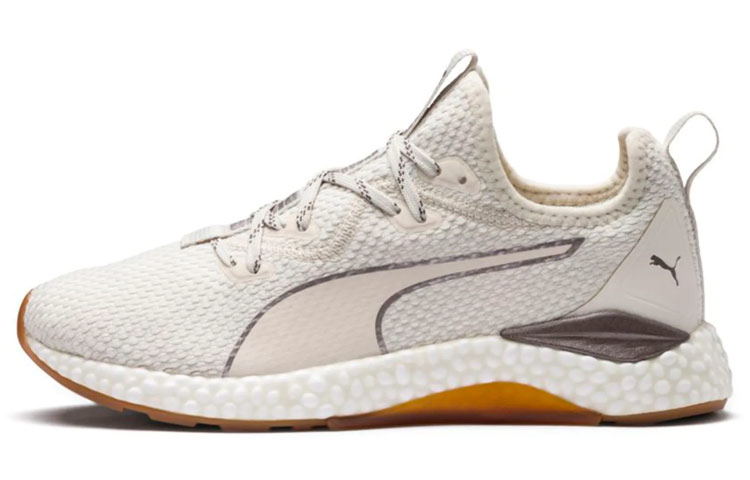 PUMA Hybrid Runner Running Shoes Women's Mid Top Ecru