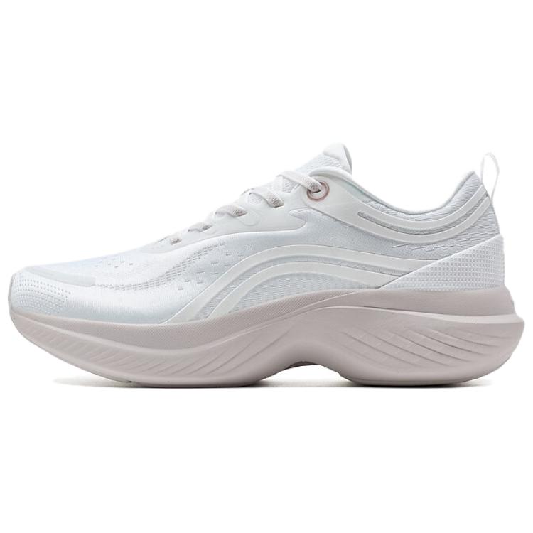 XTEP Abrasion Resistant Coverage Low top Casual Running Shoes Women’s Classic White