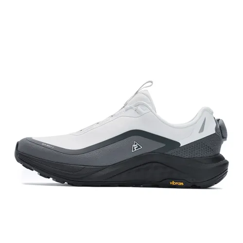 FILA BOA WOLF Low top Trail Running Shoes Men's White Gray