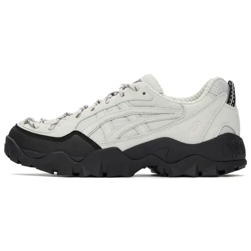 ASICS GEL PICKAX Low top Outdoor Shoes Unisex Iridescent White