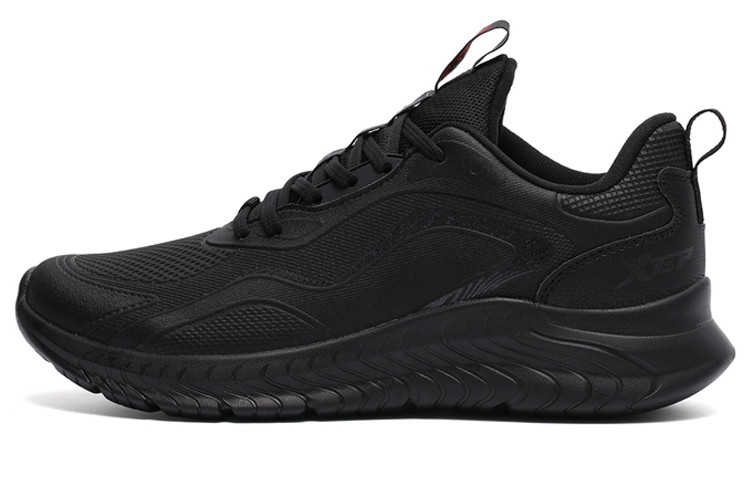 XTEP Comfortable Slip Resistant Cushioning Low top Running Shoes Men’s Black