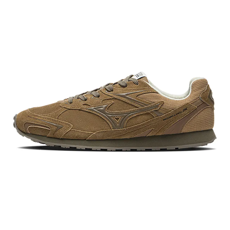 Mizuno LG 60S Low top Casual Shoes Unisex Brown
