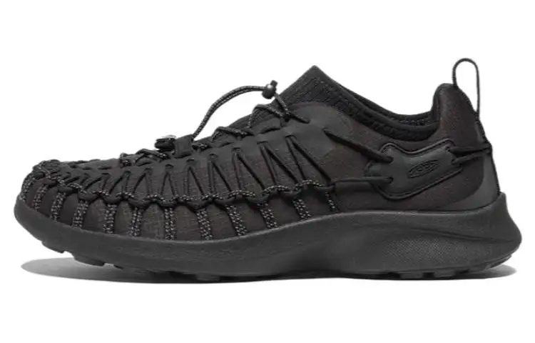 Keen Uneek Low top Outdoor Shoes Men's Black