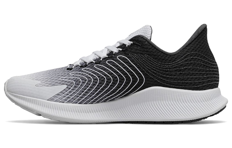 New Balance FuelCell Propel