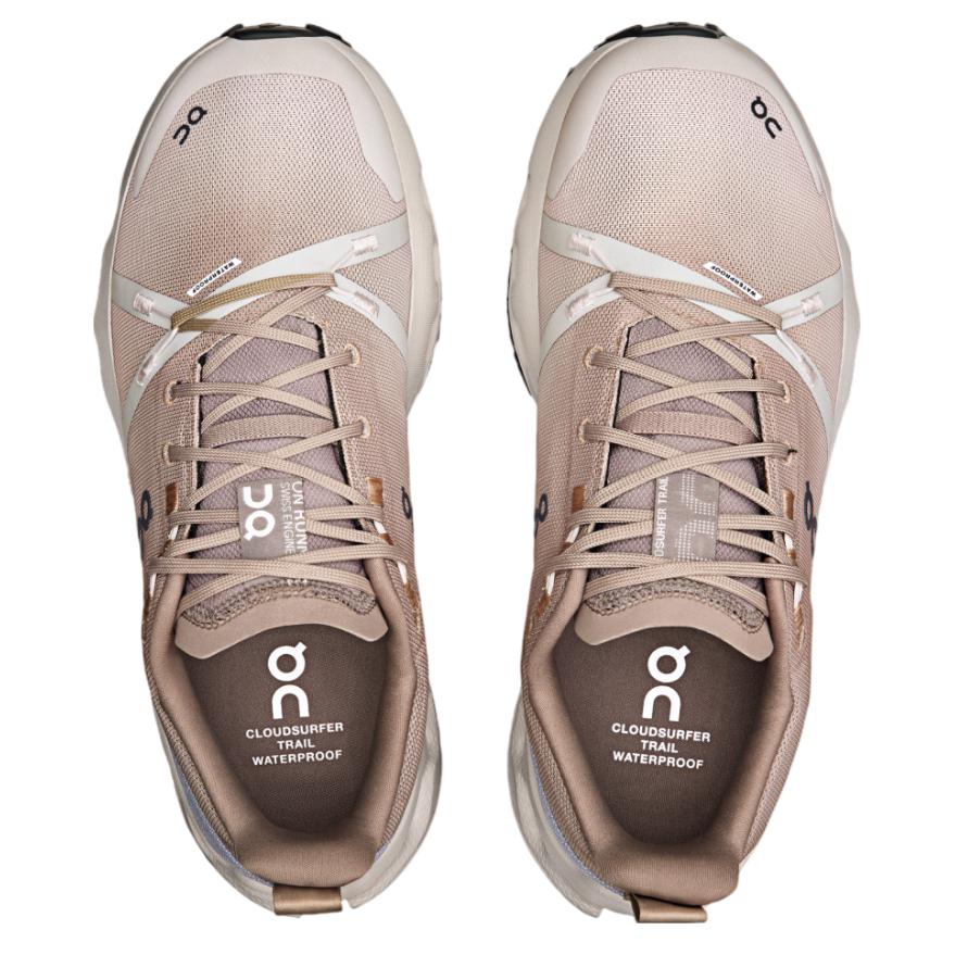 On Cloudsurfer Trail sneakers