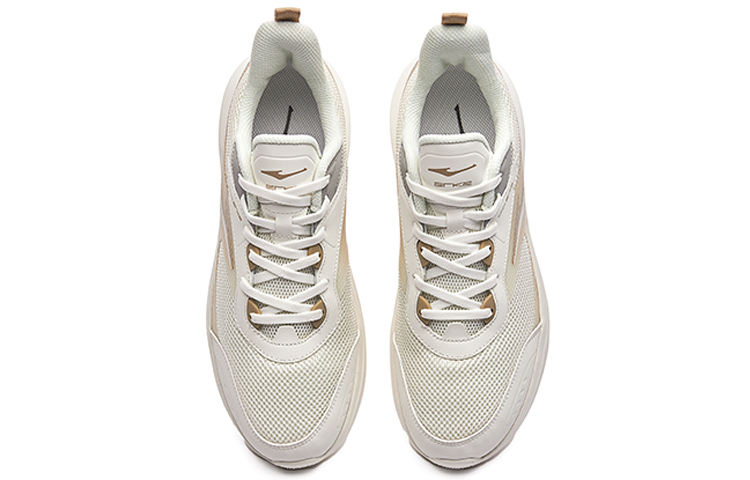 Erke Hunt Lightweight Abrasion Resistant Slip Resistant Lightweight, Wear resistant, And Non slip Low top Running Shoes
