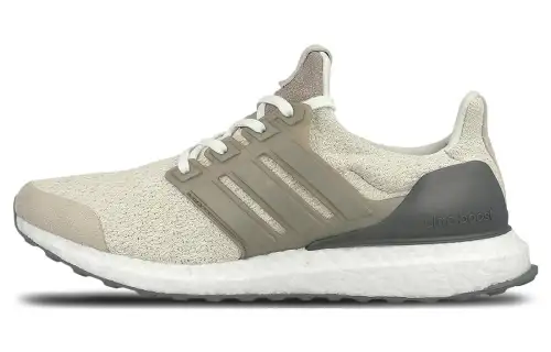 UltraBoost Sneakersnstuff x Social Status x UltraBoost Adidas Lux 'Vintage White'
