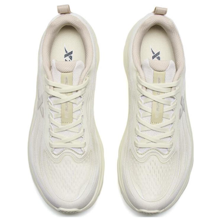XTEP Breathable Mesh Slip Resistant Low top Running Shoes Men’s Beige