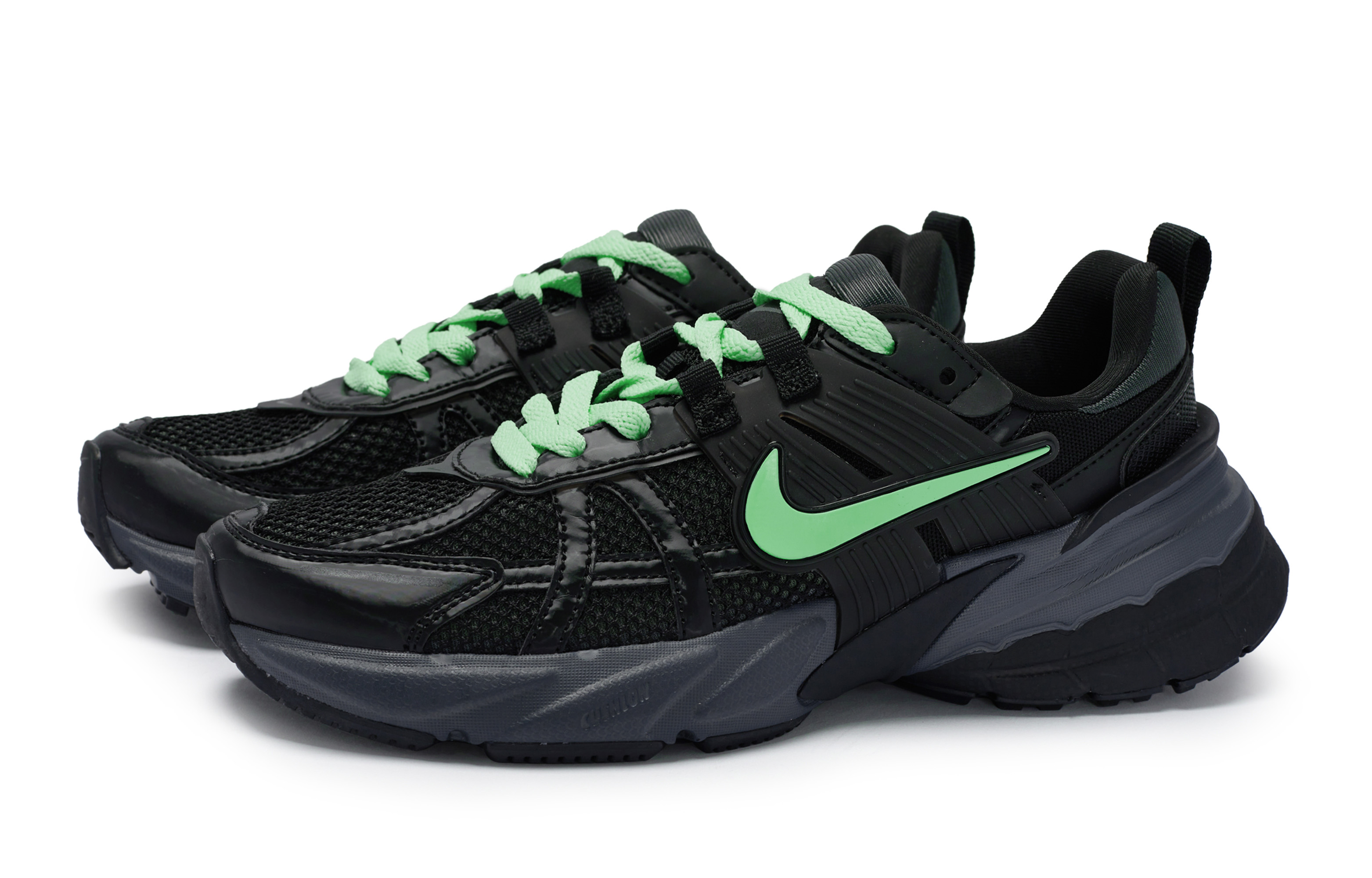 Nike V2K Run Abrasion Resistant Abrasion Resistant Low top Running Shoes Unisex Black Green