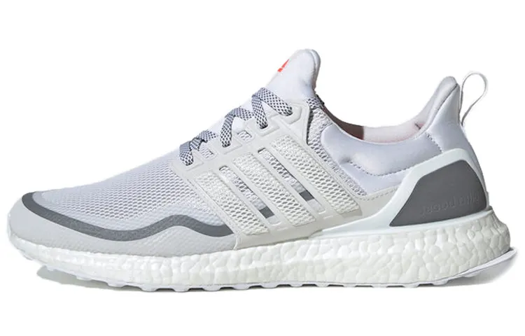 UltraBoost Adidas Reflective 'Crystal White'