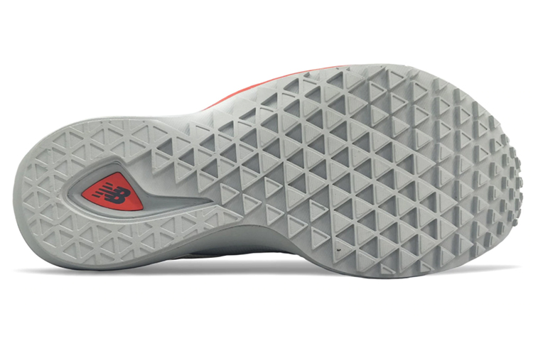 Мужские кроссовки New Balance New Balance NB FuelCell (серо-красные) — фото 5
