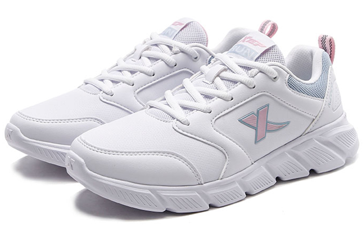XTEP Non Slip And Waterproof Low top Running Shoes Women’s White
