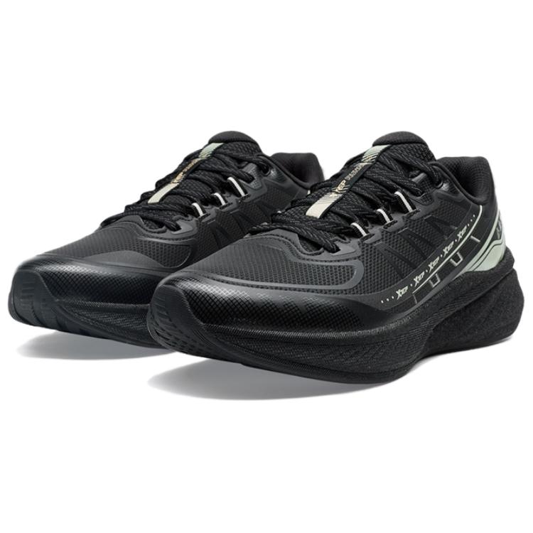 XTEP Slip Resistant Abrasion Resistant Low top Casual Running Shoes Women’s Black Green
