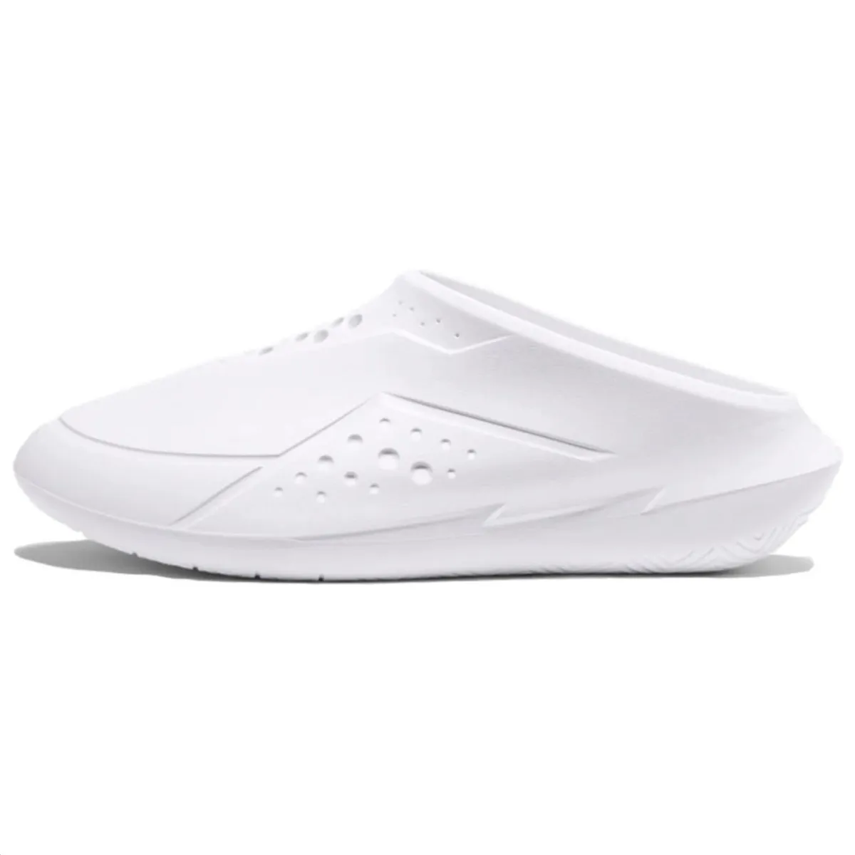 Under Armour Abrasion Resistant Abrasion Resistant Closed Toe Slippers Unisex White