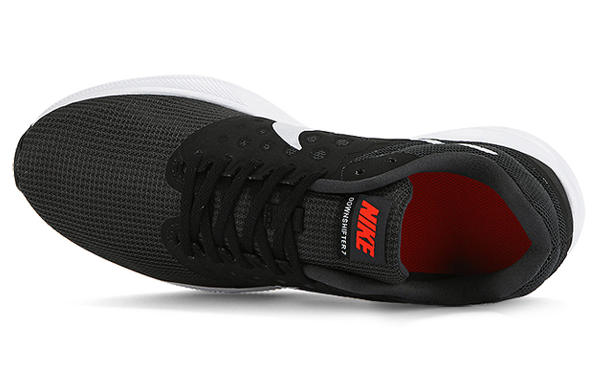 Кроссовки Nike Downshifter 7 PU (черно-белые) — Чёрный / белый — фото 4