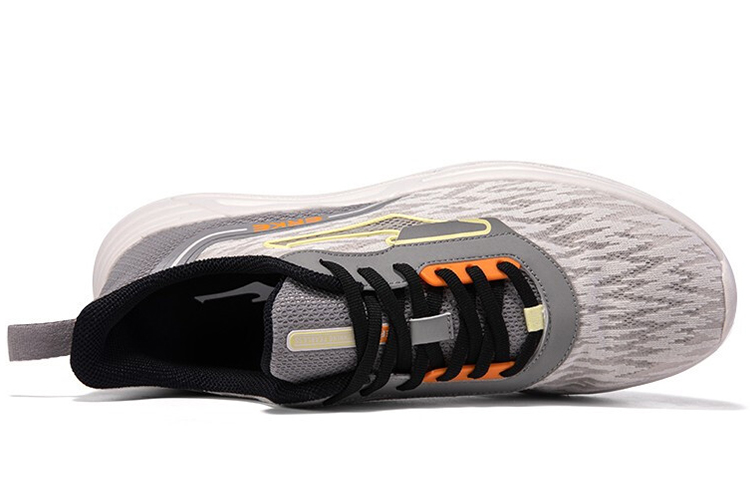 Erke Cushioning Slip Resistant Breathable Low top Running Shoes Men’s Gray
