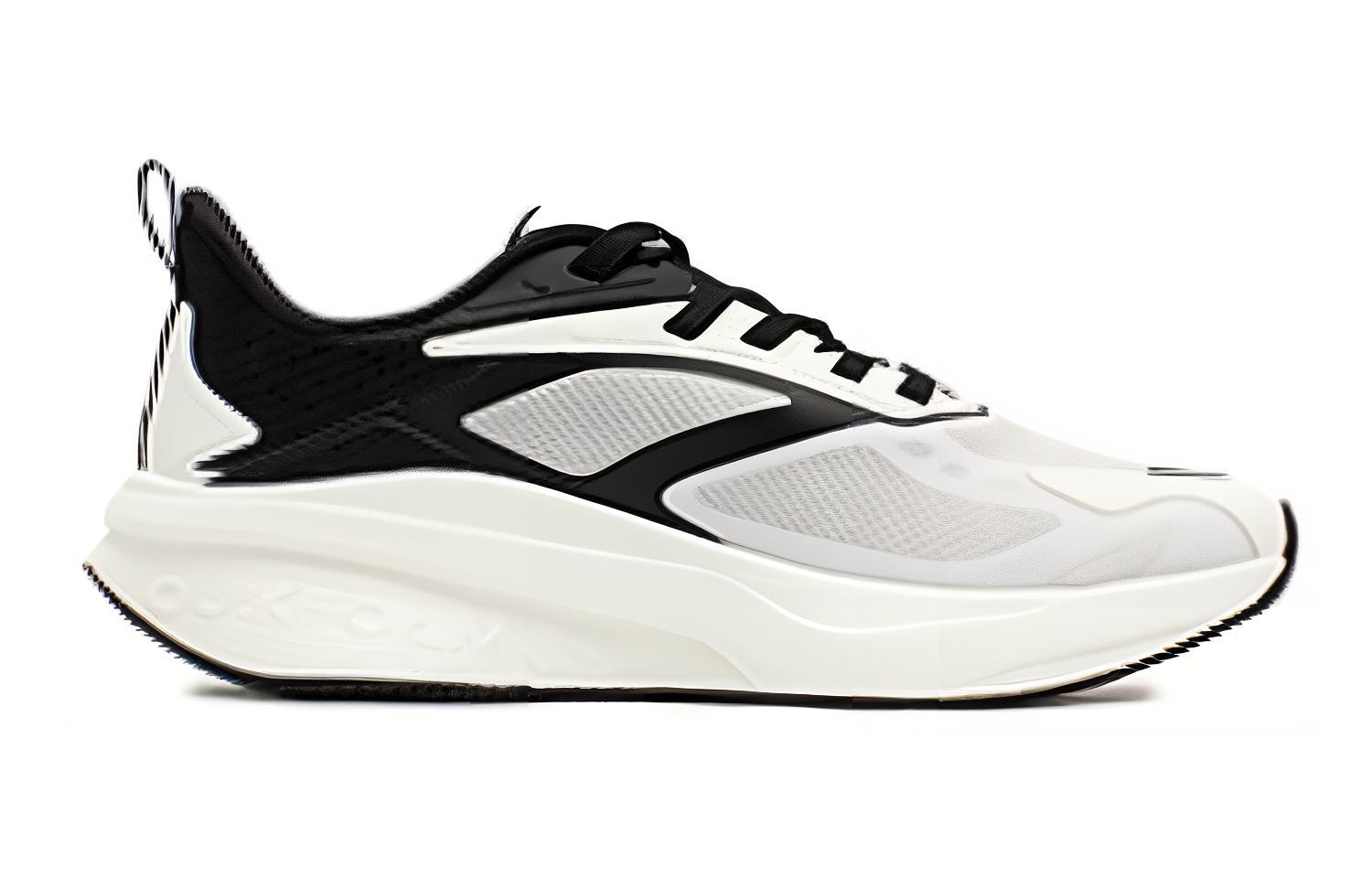 361° Abrasion Resistant Low top Running Shoes Men’s White Black
