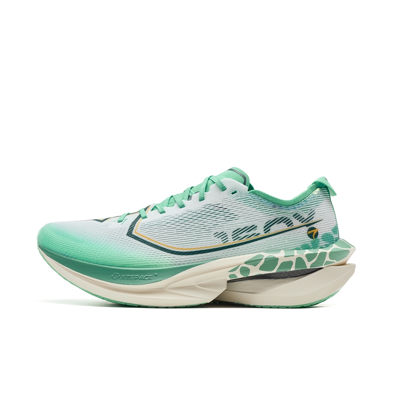 XTEP 160X 7.0 Low top Carbon Plate Marathon Training Long Distance Running Racing Running Shoes Men’s