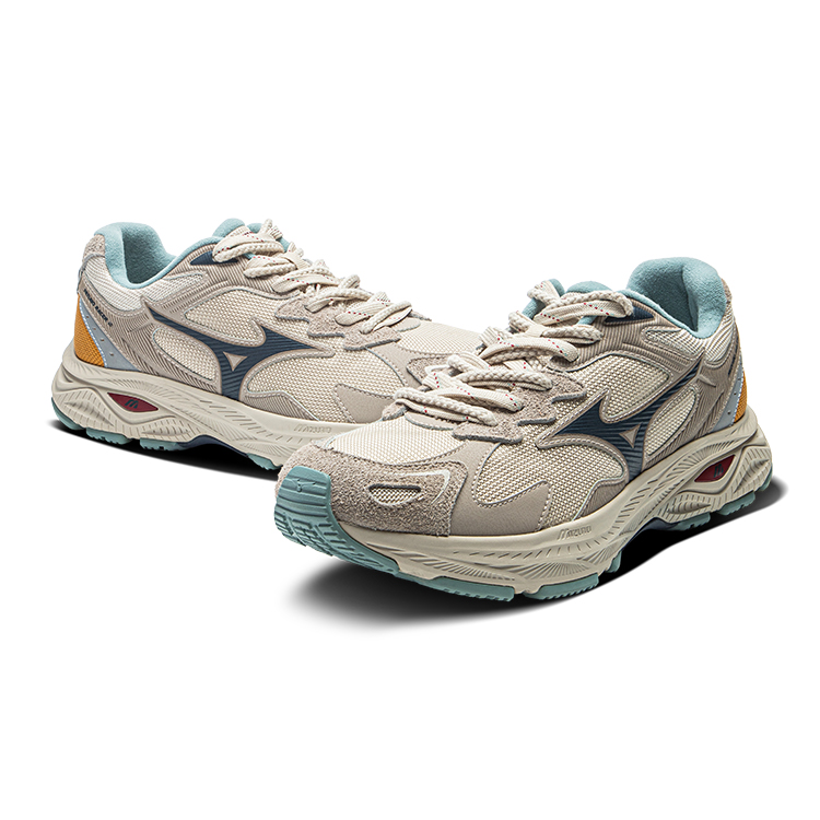 Mizuno Racer S 2.0 Slip Resistant, Abrasion Resistant, Waterproof, And Breathable