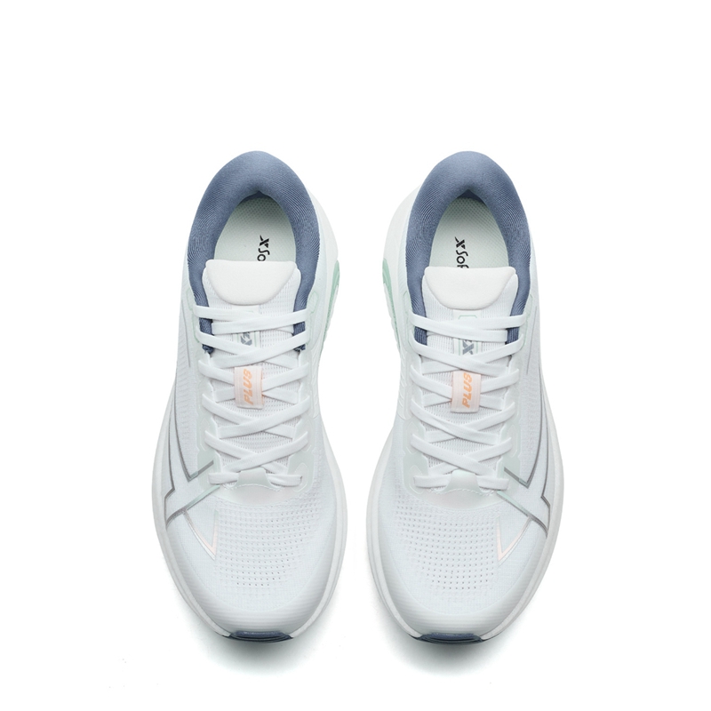XTEP 2000km PLUS Low top Training Sprint Running Shoes Men’s Classic White